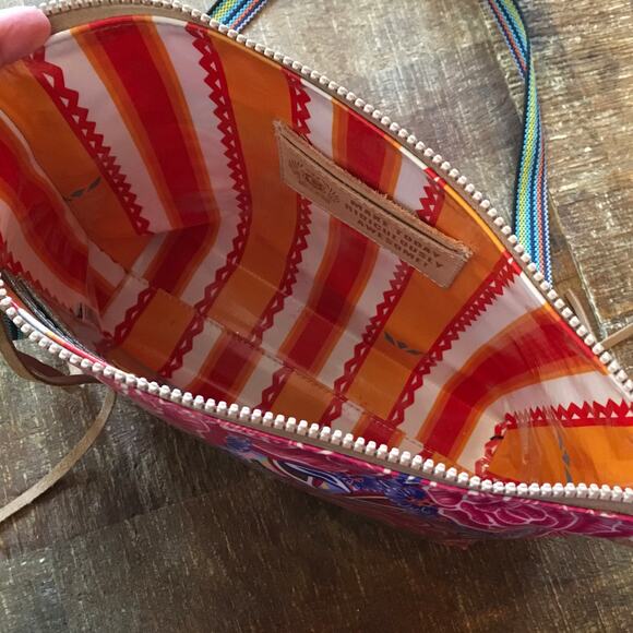 Consuela Merlot Downtown Crossbody Purse Handbag Bag Rose Floral Rosita Texas - Picture 9 of 12